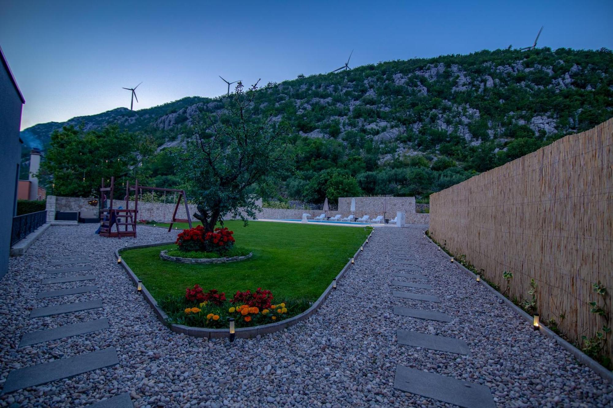 Villa Elin Seoca Exteriér fotografie