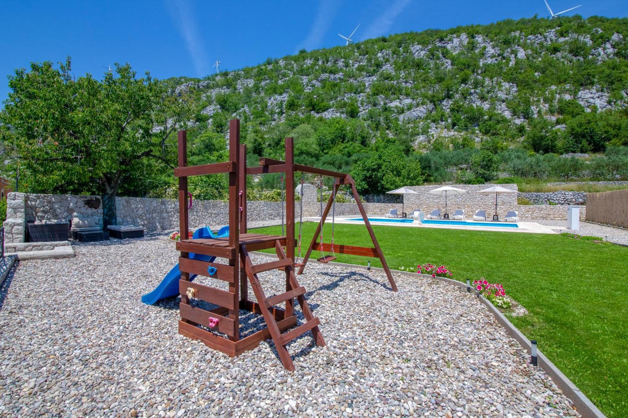 Villa Elin Seoca Exteriér fotografie